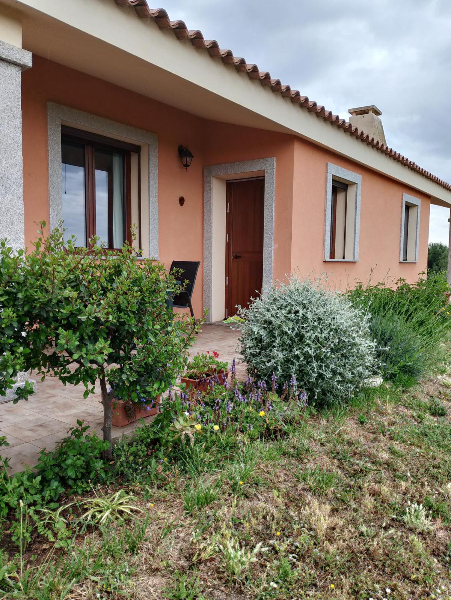 Gli Olivastri: Mediterranean Oasis with Pool and Sea View Aglientu Exterior photo